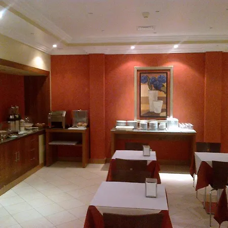 Residencial Santa Teresa 阿尔曼萨