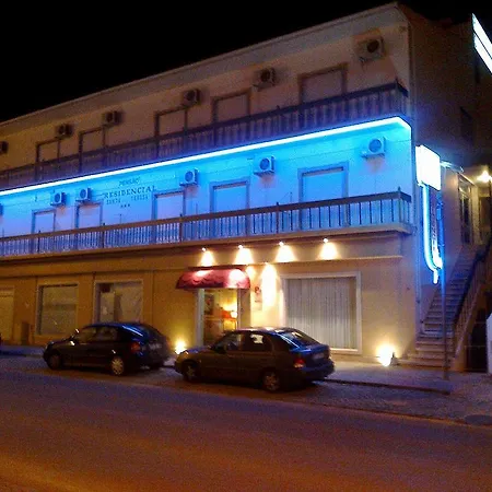 Residencial Santa Teresa 阿尔曼萨